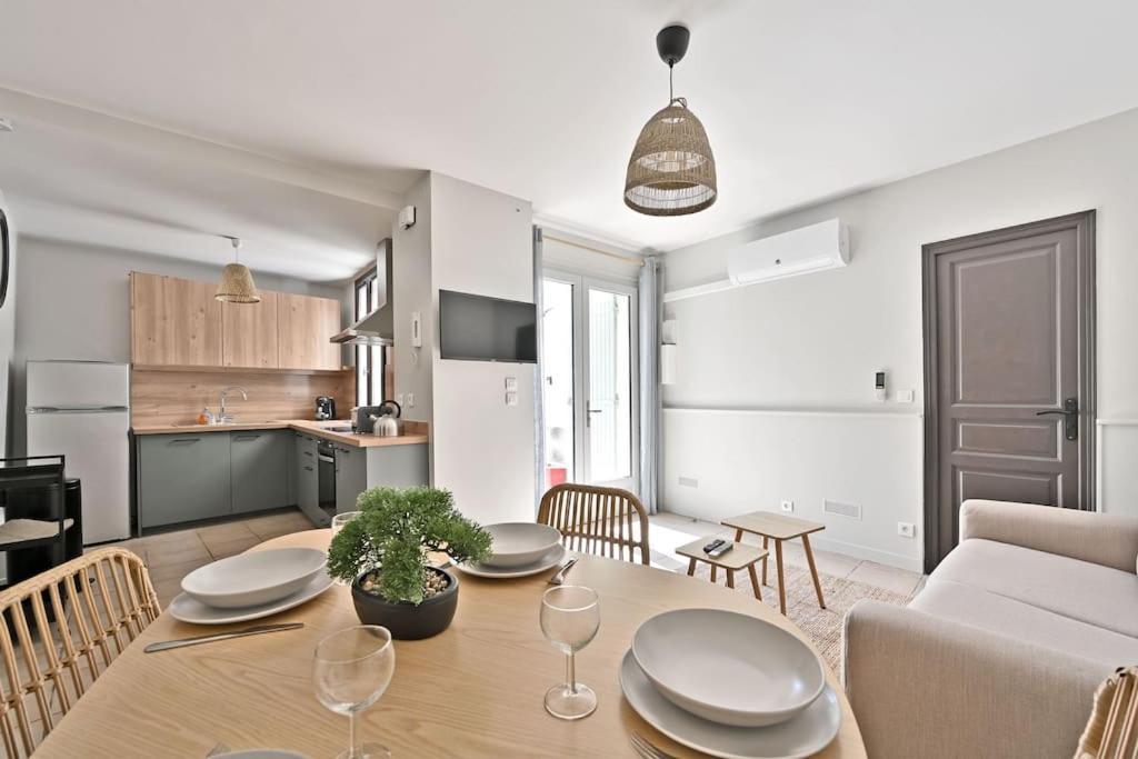L'Olivier - 2 Terrasses - Clim Ac - Wifi - Proche Theatres Apartment Avignon Bagian luar foto