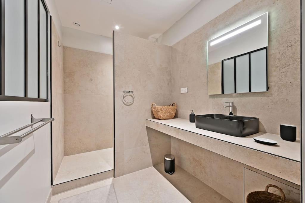 L'Olivier - 2 Terrasses - Clim Ac - Wifi - Proche Theatres Apartment Avignon Bagian luar foto